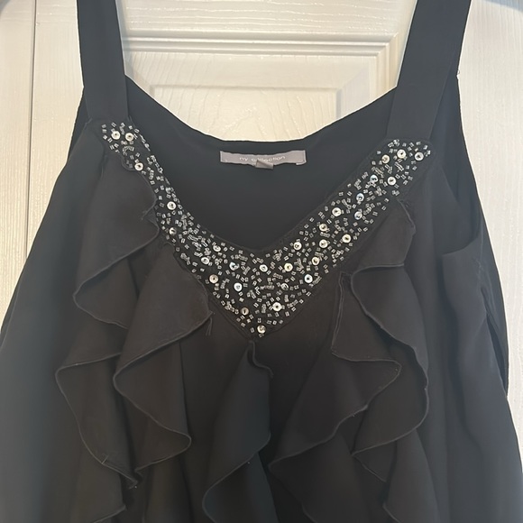 Black sequins and ruffles tank - Picture 2 of 5
